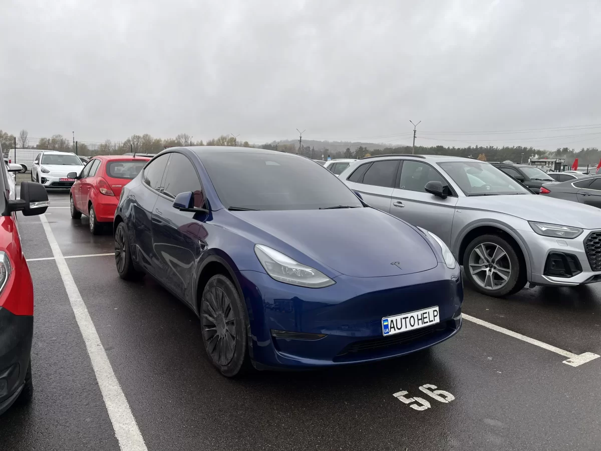 Tesla Model Y 2024🔋