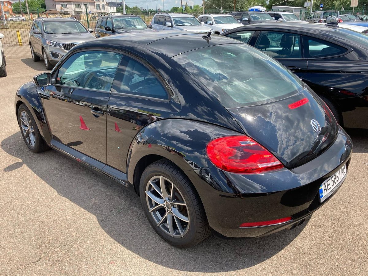 Volkswagen Beetle 2015
