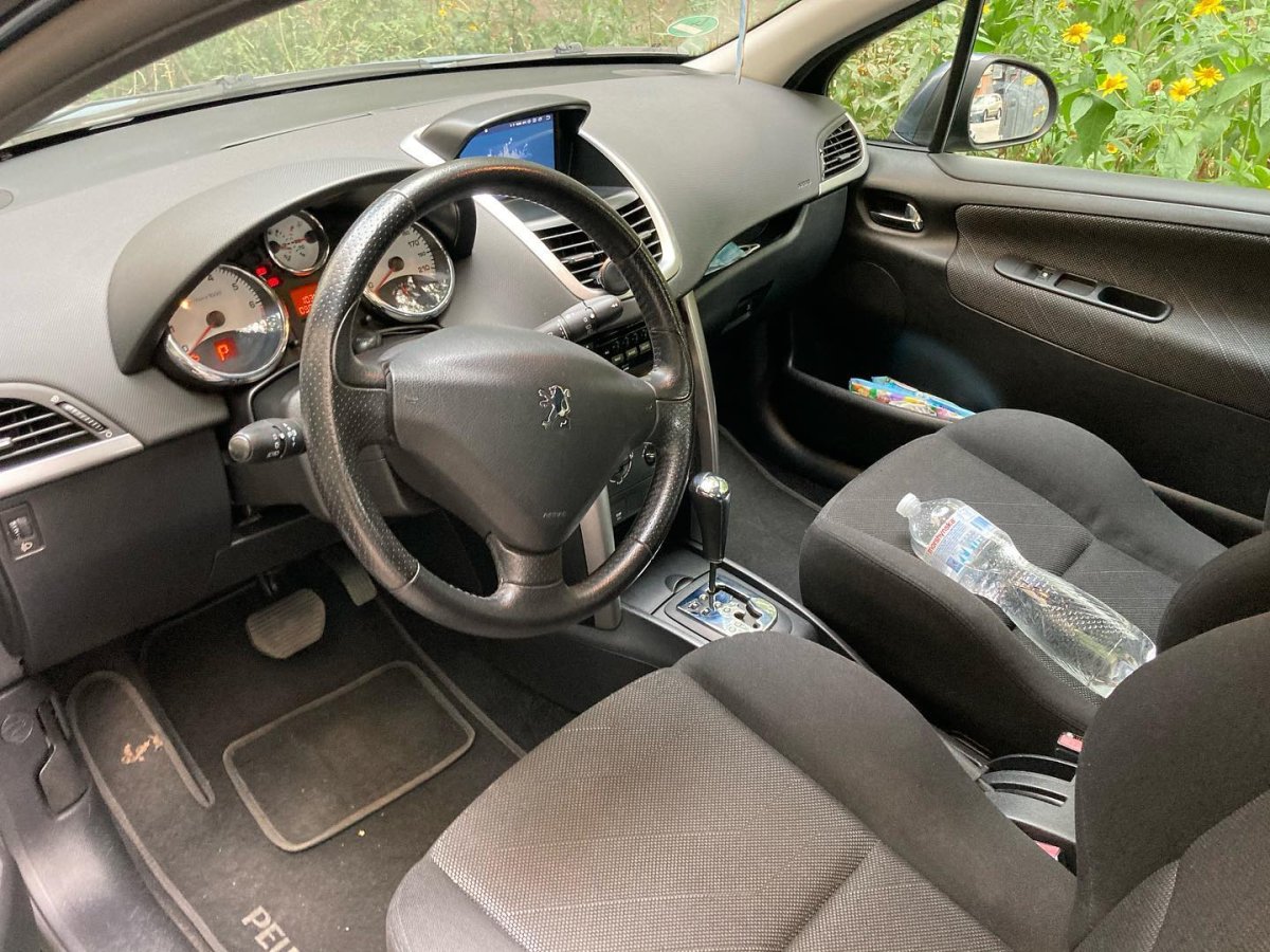 Peugeot 207 2007