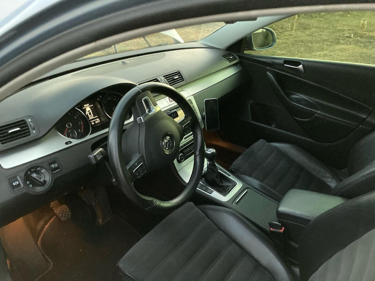 Volkswagen Passat В6 2010