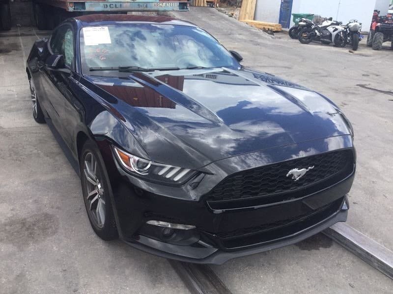 Ford Mustang EcoBoost 2015