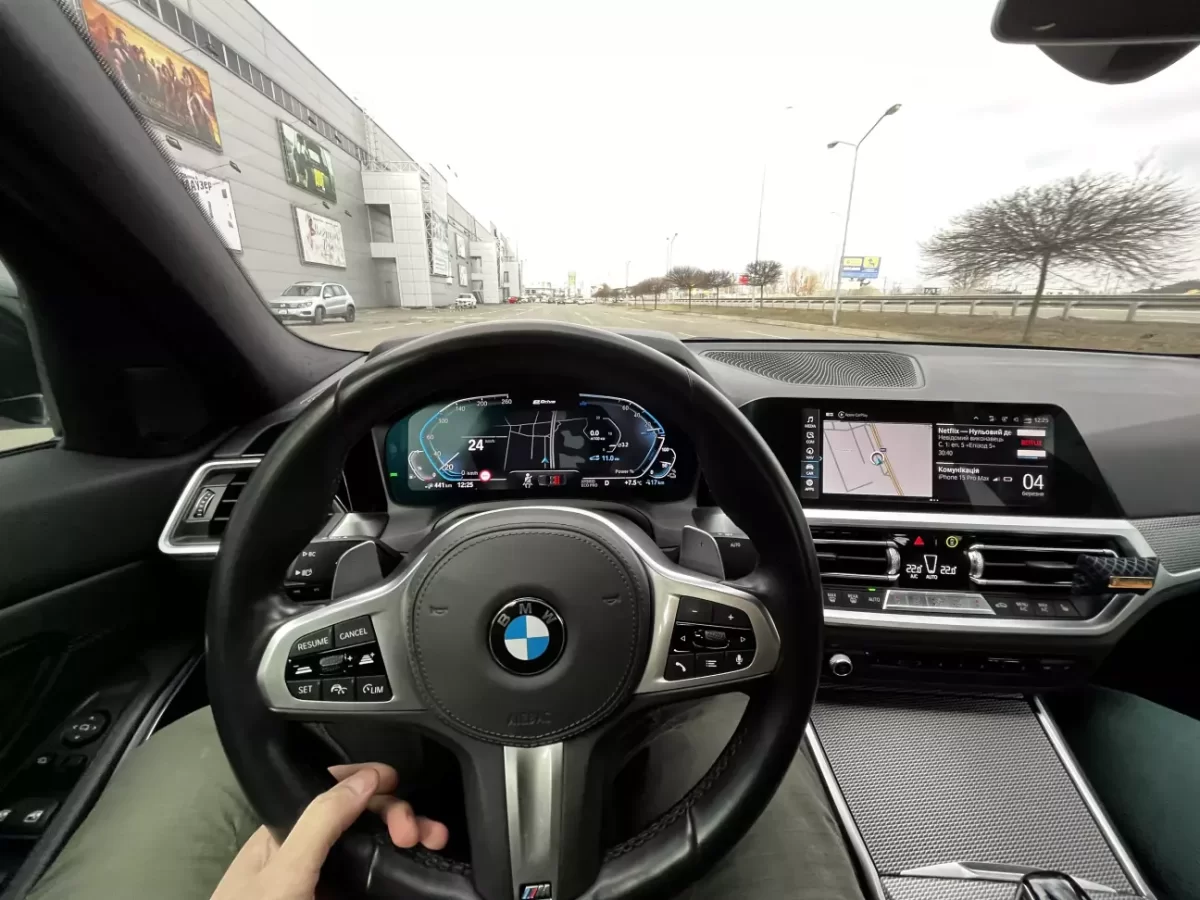 BMW 3 Series 2021