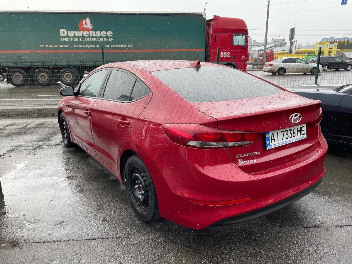 Hyundai Elantra 2017