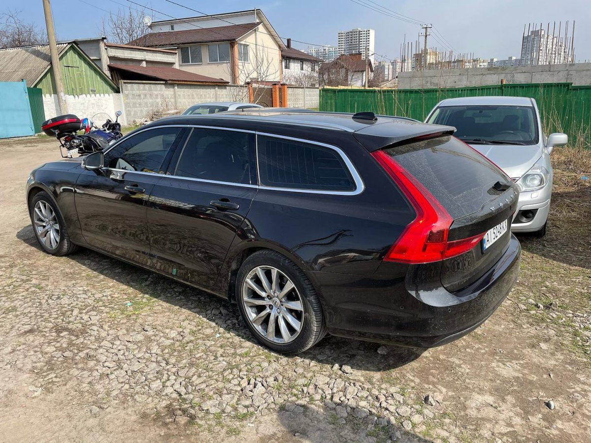Volvo V90 2017