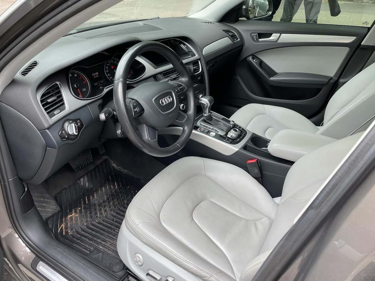 Audi A4 S-line 2014