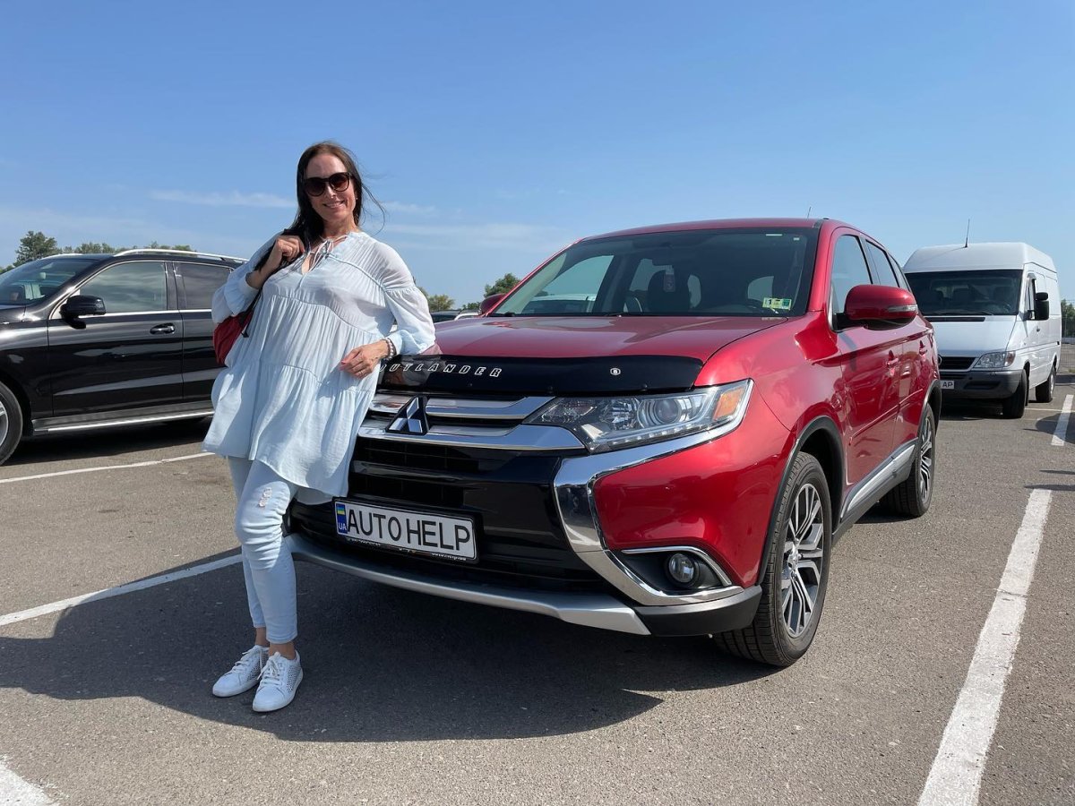 Mitsubishi Outlander 2016