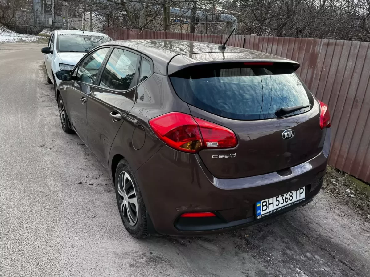 Розвод з пробігом Kia Ceed 2013