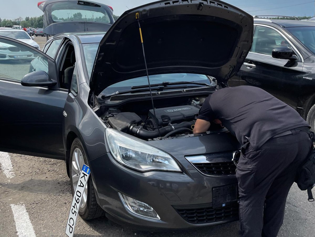 Opel Astra J 2010
