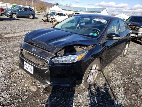 Ford Focus SE 2015