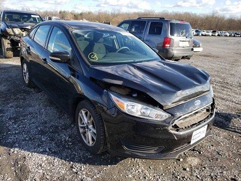 Ford Focus SE 2015