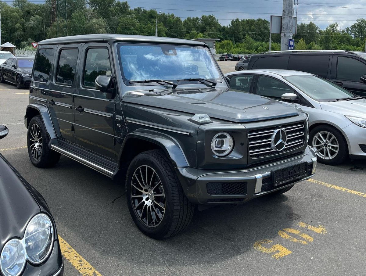 Mercedes-Benz G500