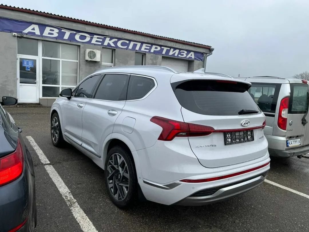Hyundai Santa FE