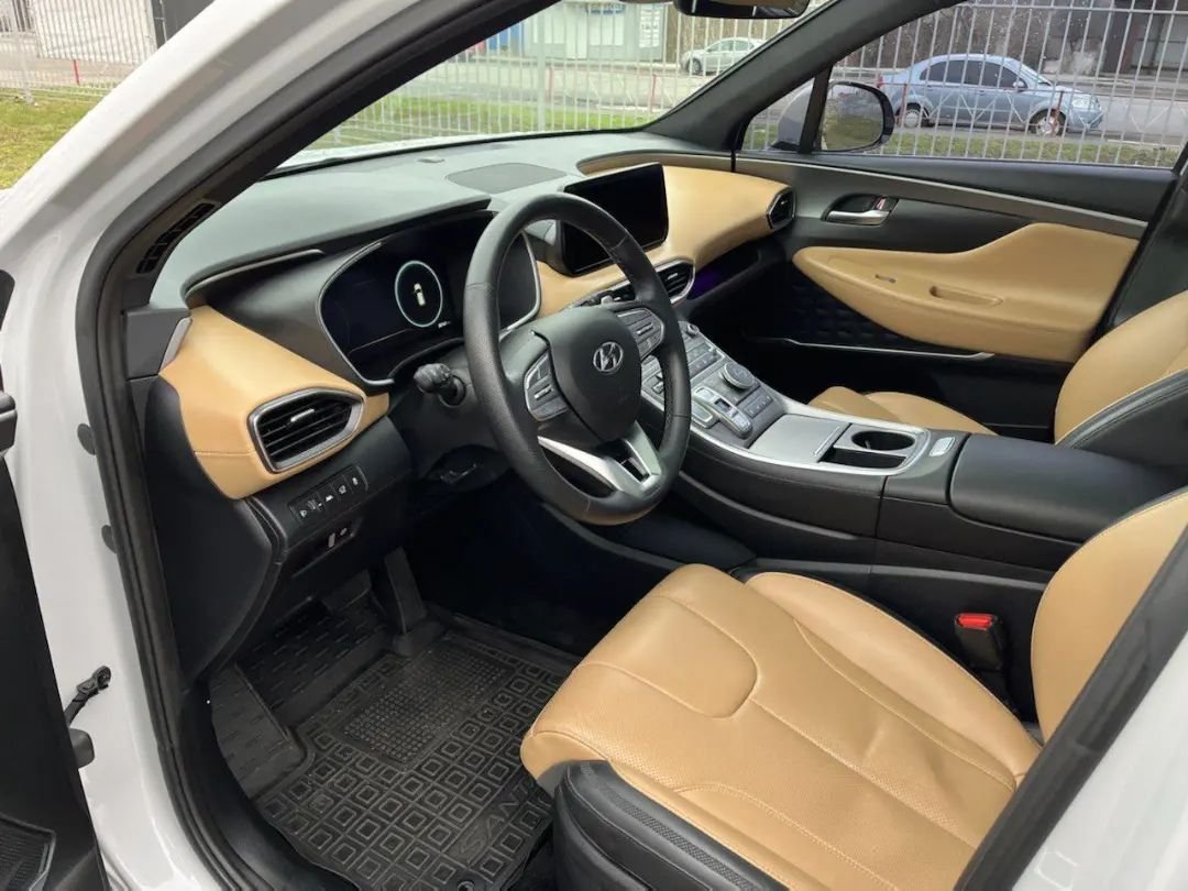 Hyundai Santa FE