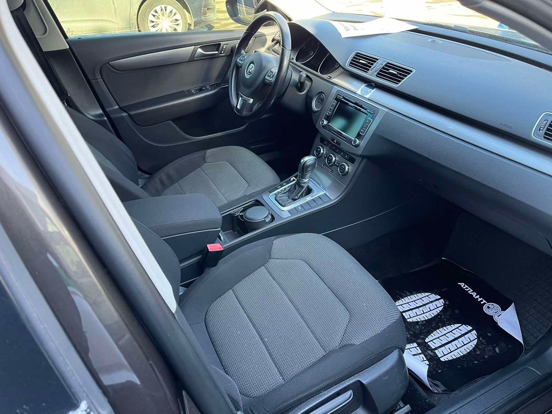 Volkswagen Passat В7 2013