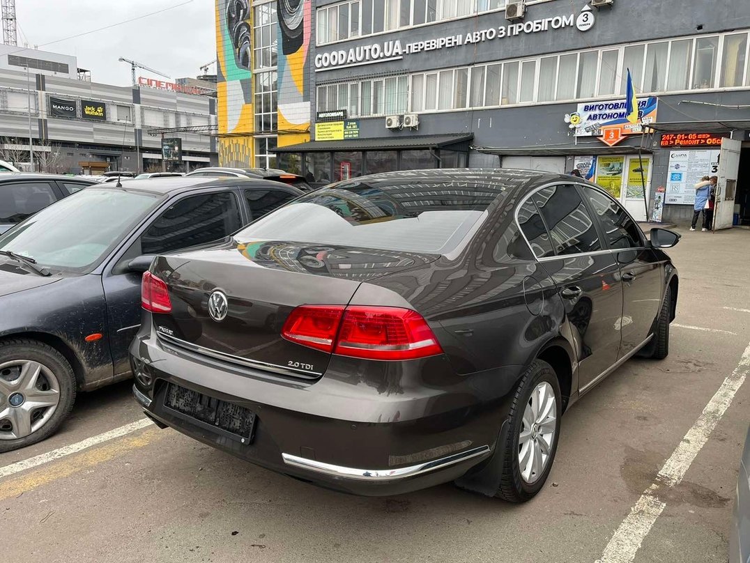 Volkswagen Passat В7 2013