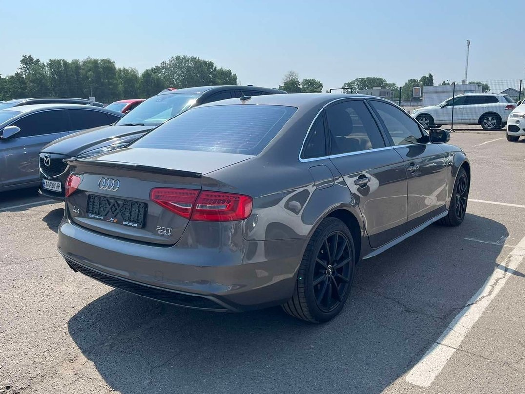 Audi A4 2015