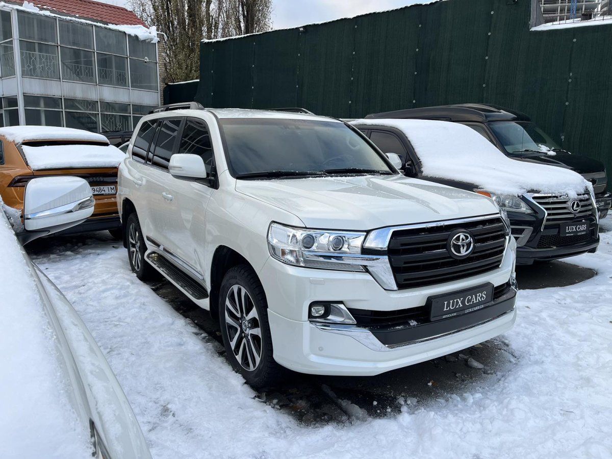 Toyota Land Cruiser 2019 року