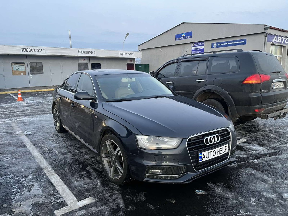 Audi A4 2014