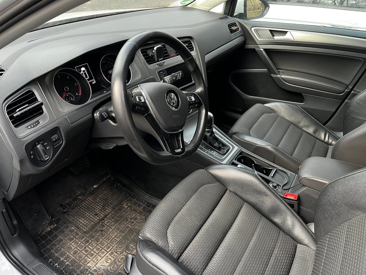 Volkswagen Golf 2016