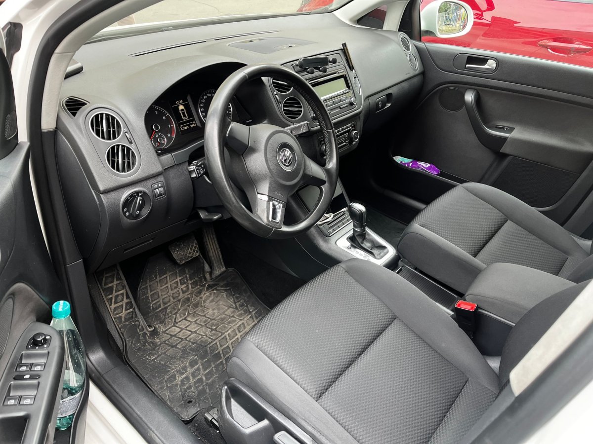 Volkswagen Golf 2011