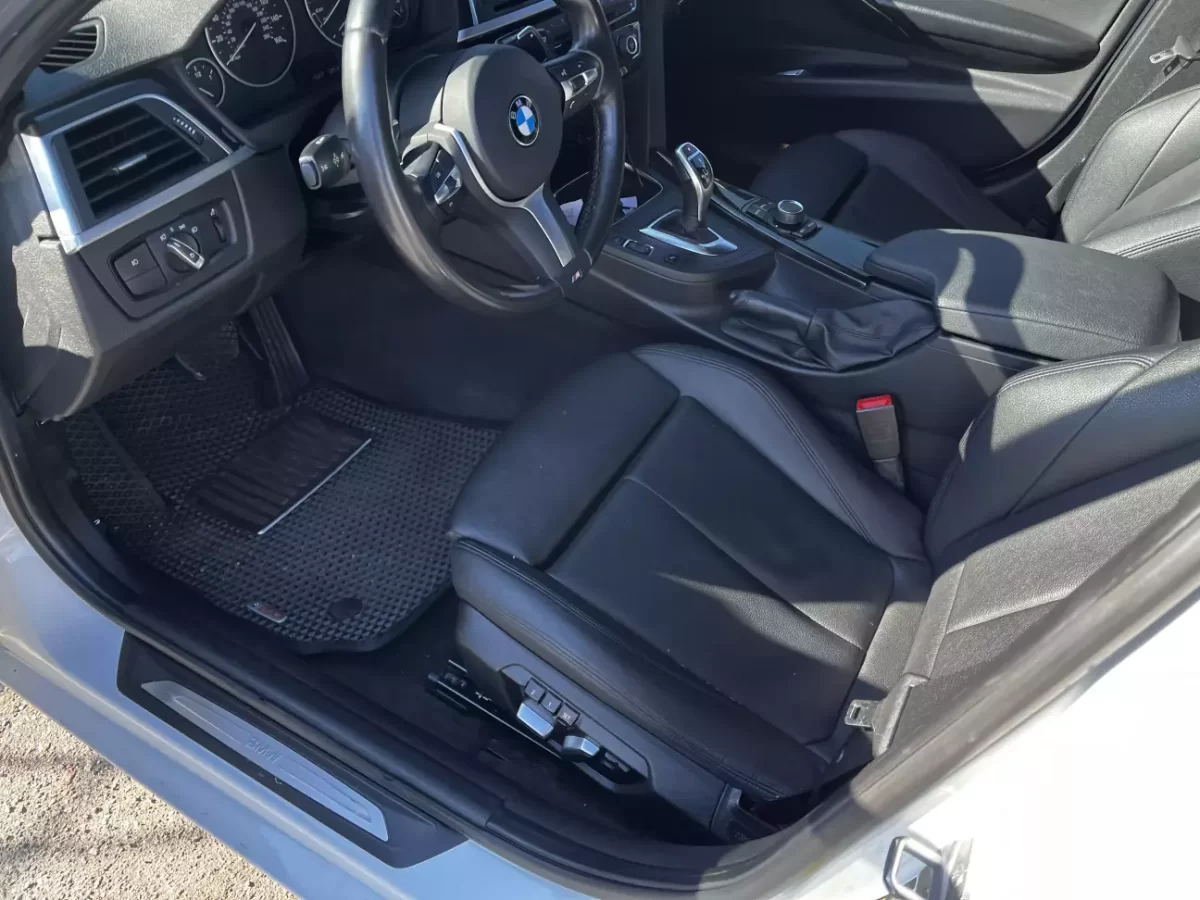 BMW 3 Series 2016