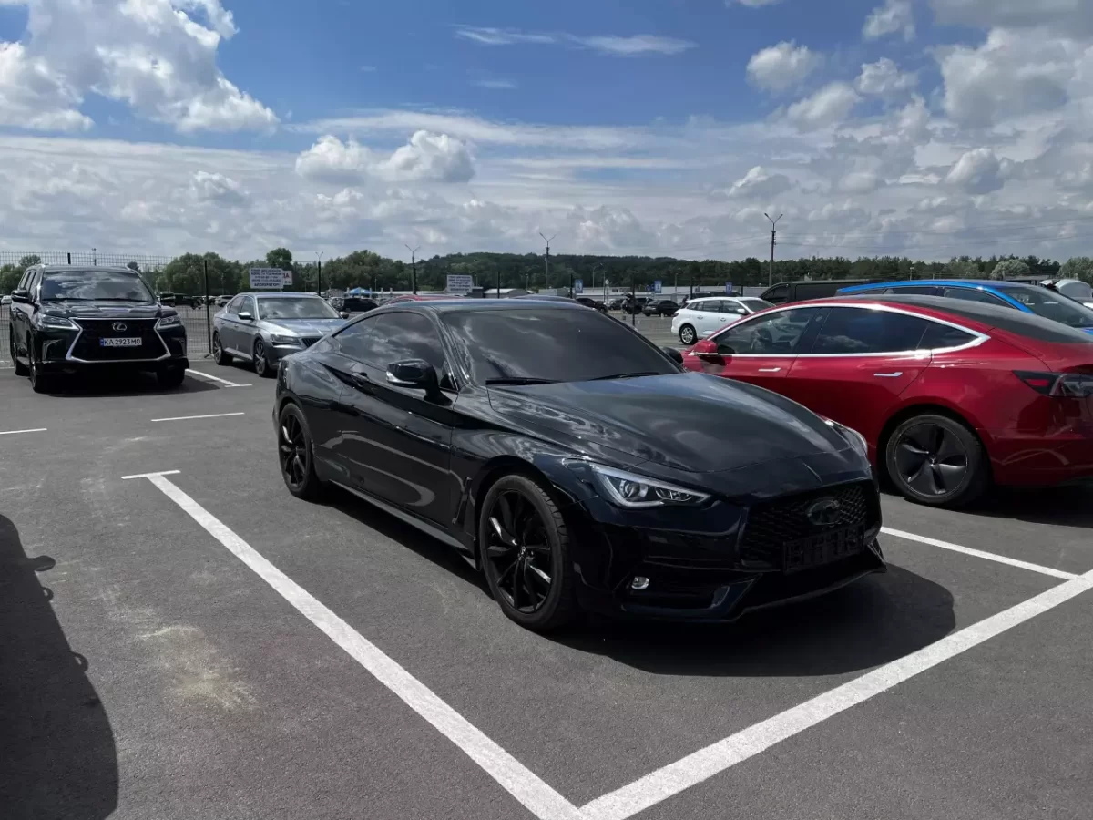Infiniti Q60 2019