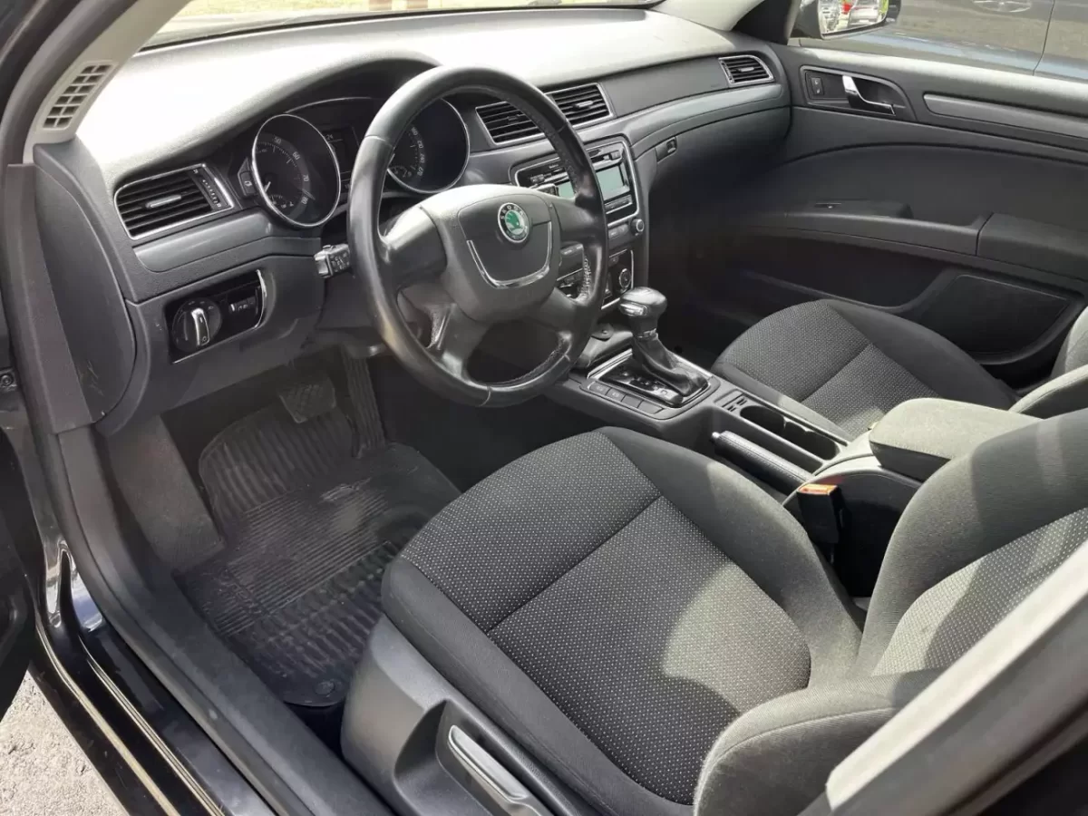 Skoda Superb 2010