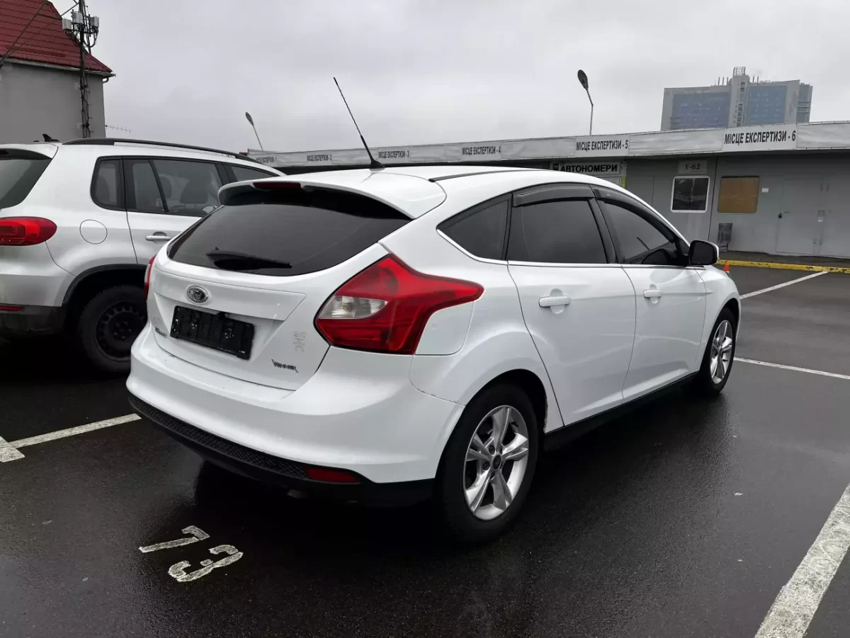 Ford Focus 2011