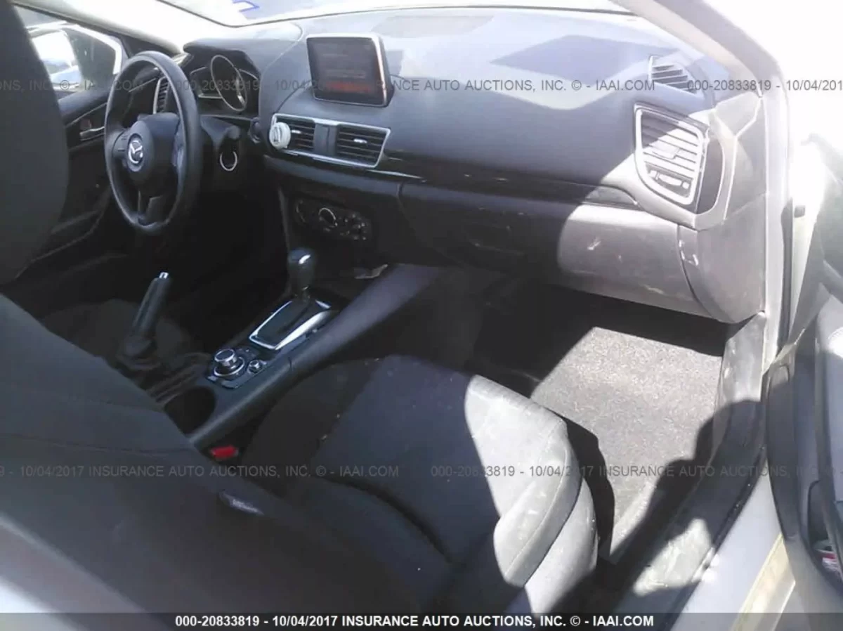 🔑Mazda 3 2015