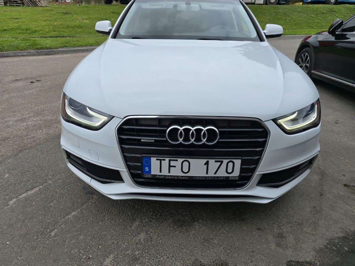 Audi A4 2014