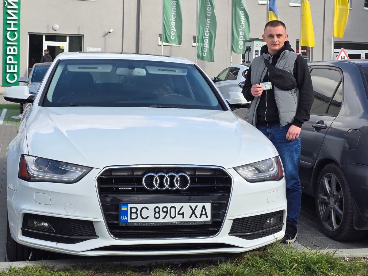 Audi A4 2014