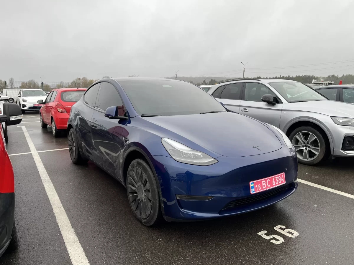 Tesla Model Y 2024🔋