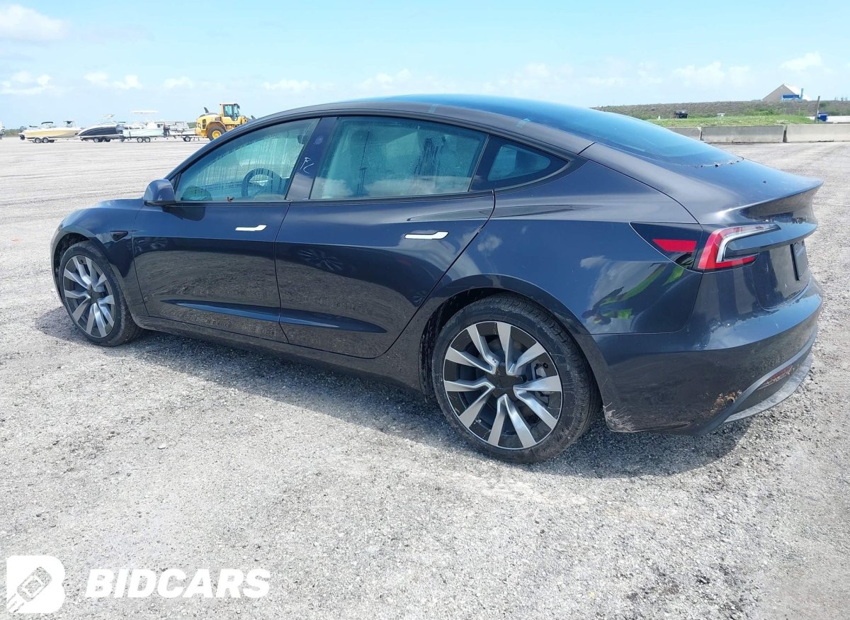 🔋Tesla Model 3 2024 була на перевірці